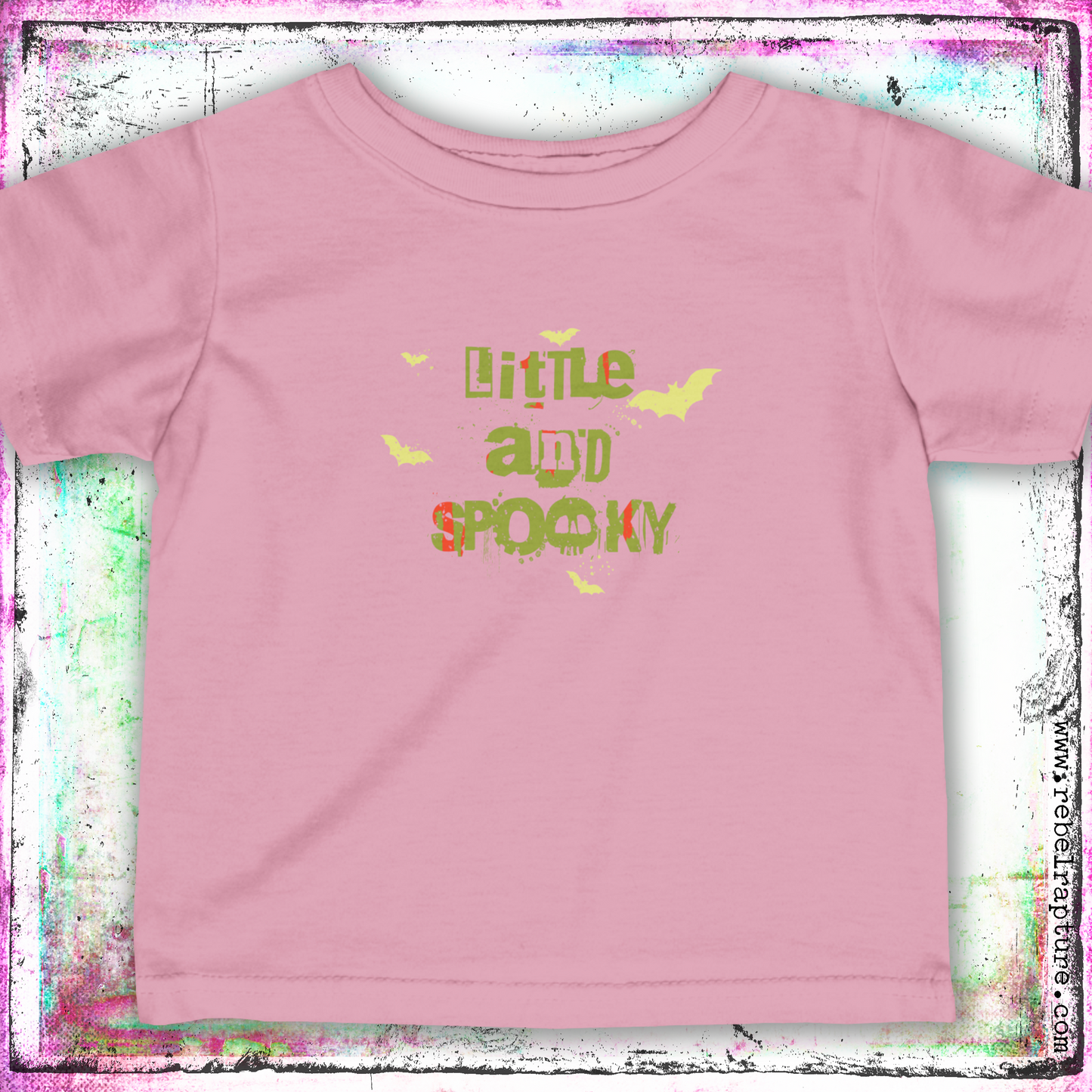 Little and Spooky Bats | Green | Infant's T-Shirt (6-24mths)