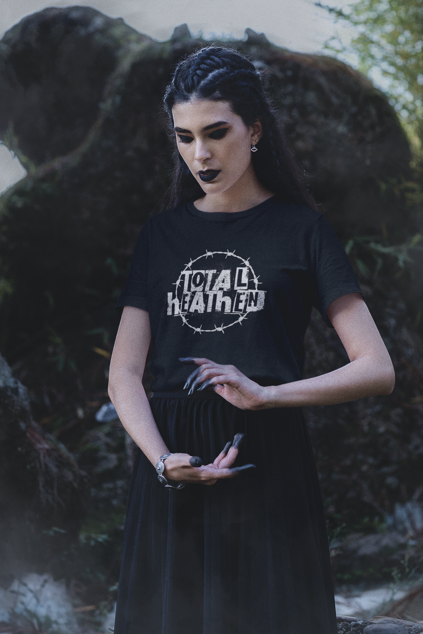 Total Heathen. Barbed Wire. Unisex T-Shirt